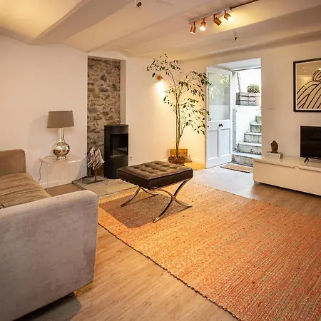 Apartment Beautiful Converted One Bedroom Carcassonne